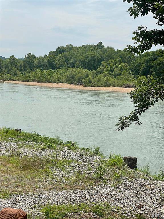 252 Trails End WAY, Doniphan, MO 63935