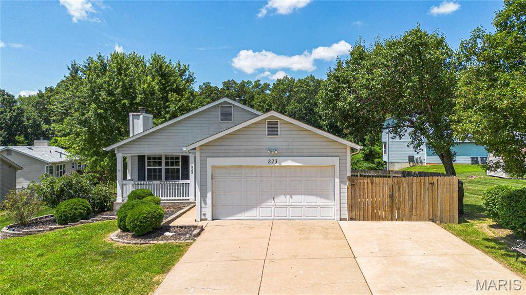 823 Whispering Windsong DR, O'fallon, MO 63366
