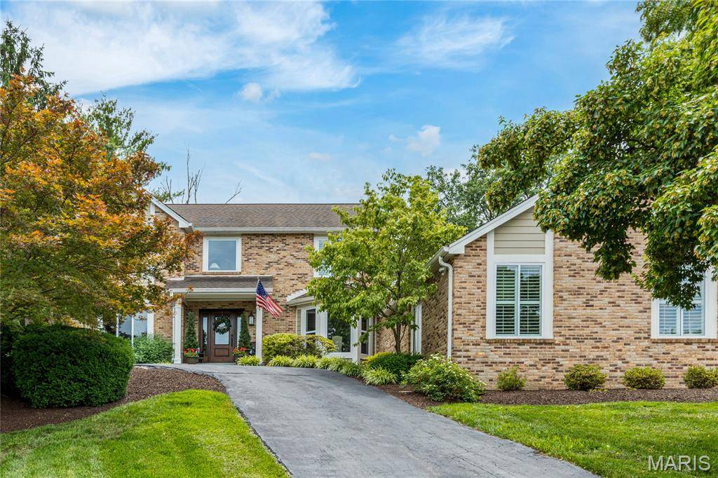 624 Aspen Ridge CT, Town And Country, MO 63017