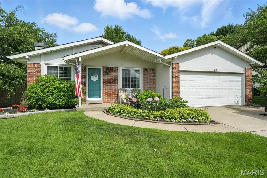 1012 Acorn Trail DR, Florissant, MO 63031