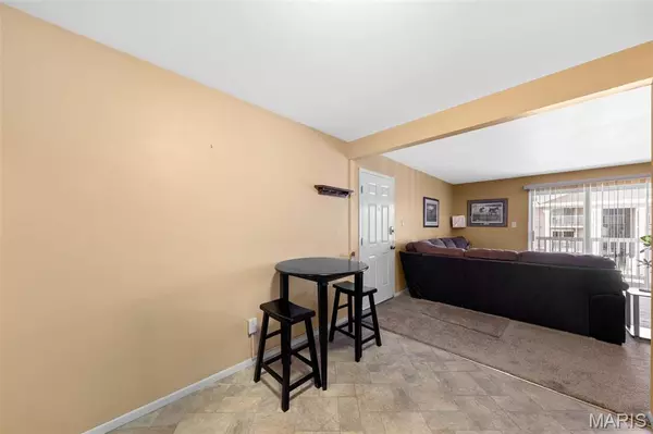 Bridgeton, MO 63044,12114 Natural Bridge RD #F