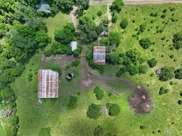 Unincorporated, MO 63348,1833 Foristell RD