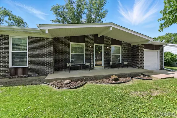 542 White Birch WAY, Hazelwood, MO 63042