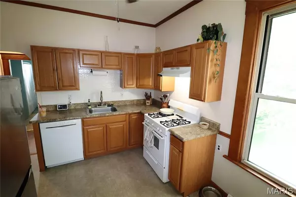 Collinsville, IL 62234,703 Peers AVE