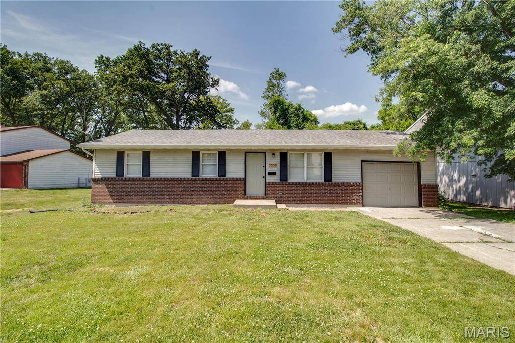 3308 Myrle ST, Alton, IL 62002