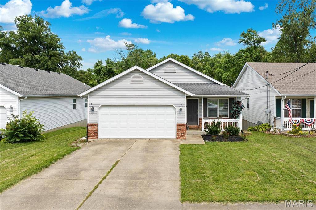 510 N Combs AVE, Collinsville, IL 62234