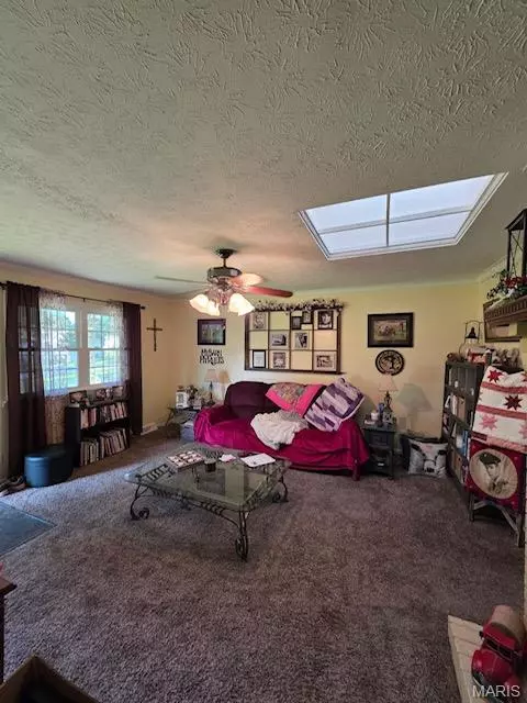 Waynesville, MO 65583,24605 SAFE RD