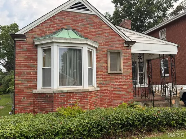 University City, MO 63130,6760 Corbitt AVE