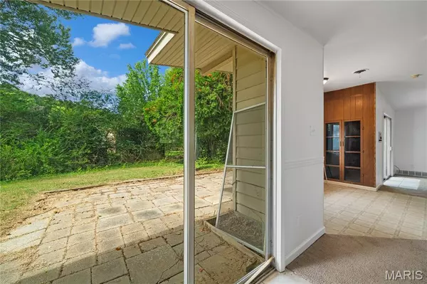 Cape Girardeau, MO 63701,1021 Villa LN