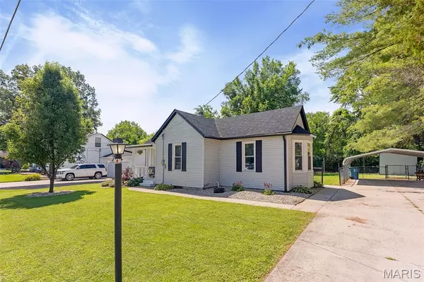 Troy, IL 62294,207 Hazel ST