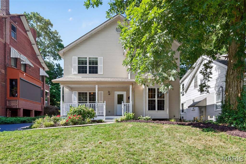 432 Clark AVE, Webster Groves, MO 63119