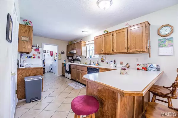 Poplar Bluff, MO 63901,5707 Cedar Ridge