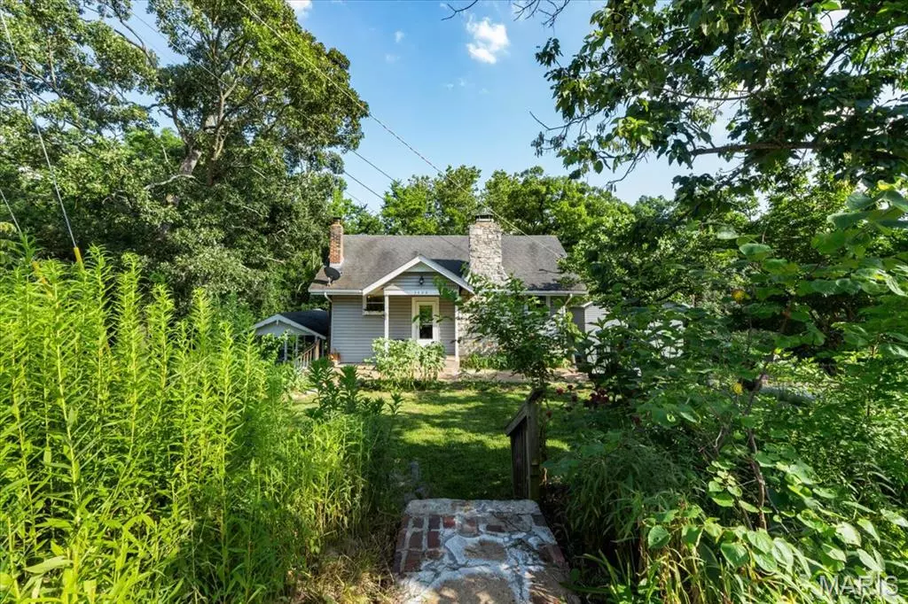 St Louis, MO 63129,3428 Longview DR