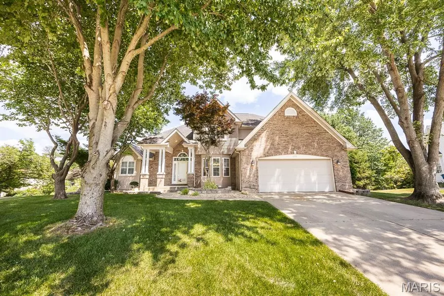 2259 Mallard Bend CT, Shiloh, IL 62221