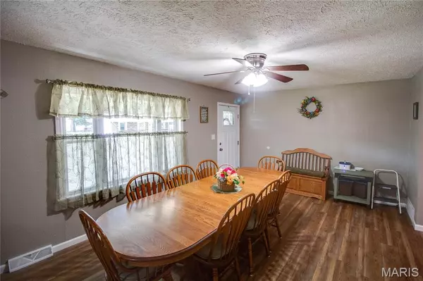 Jerseyville, IL 62052,109 Hawbrook PL