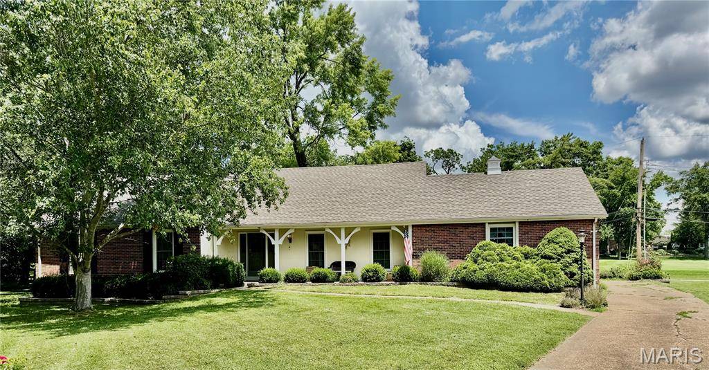 103 Denbigh TER, Ballwin, MO 63011