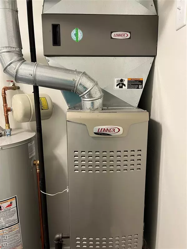 O'fallon, IL 62269,402 Willow DR