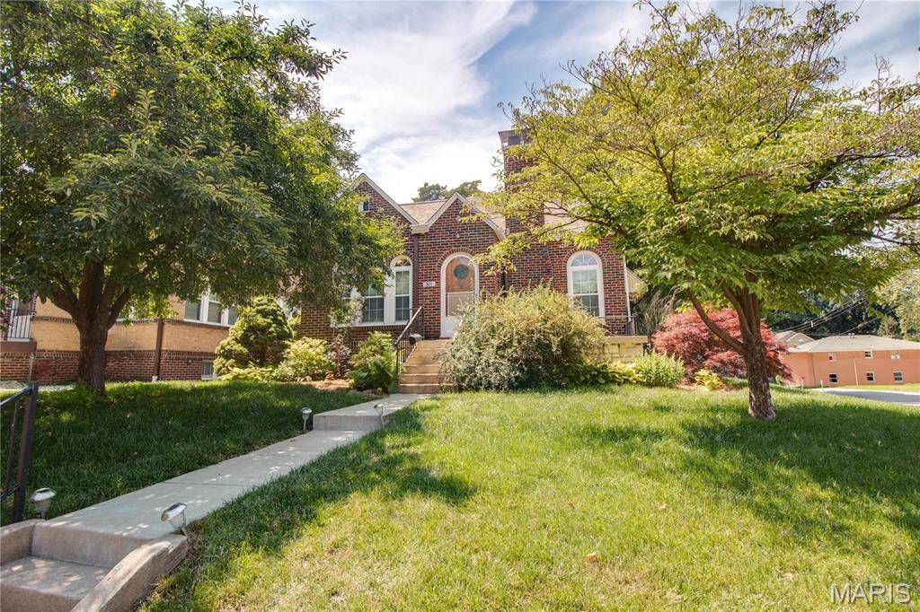 301 E 7th ST, Alton, IL 62002