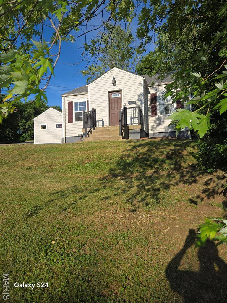809 Richeson RD, Potosi, MO 63664