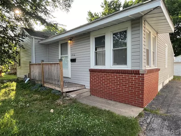 Alton, IL 62002,3716 Western AVE