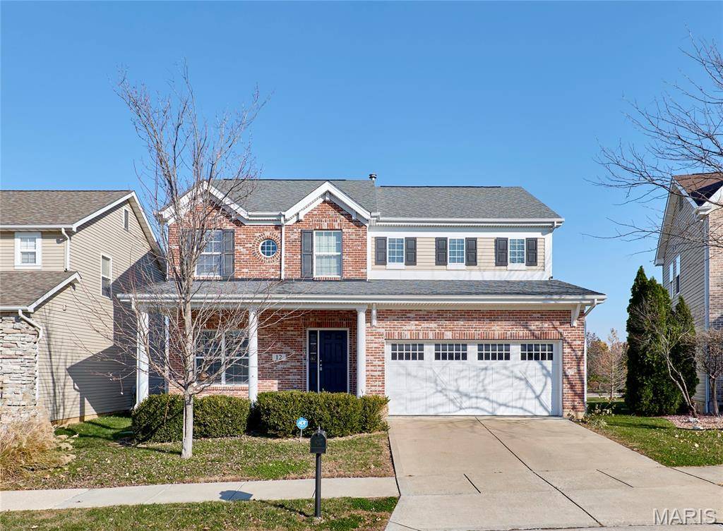 12 Clearvista CV, St Charles, MO 63303