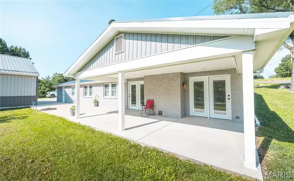 Leslie, MO 63056,400 Broadway AVE