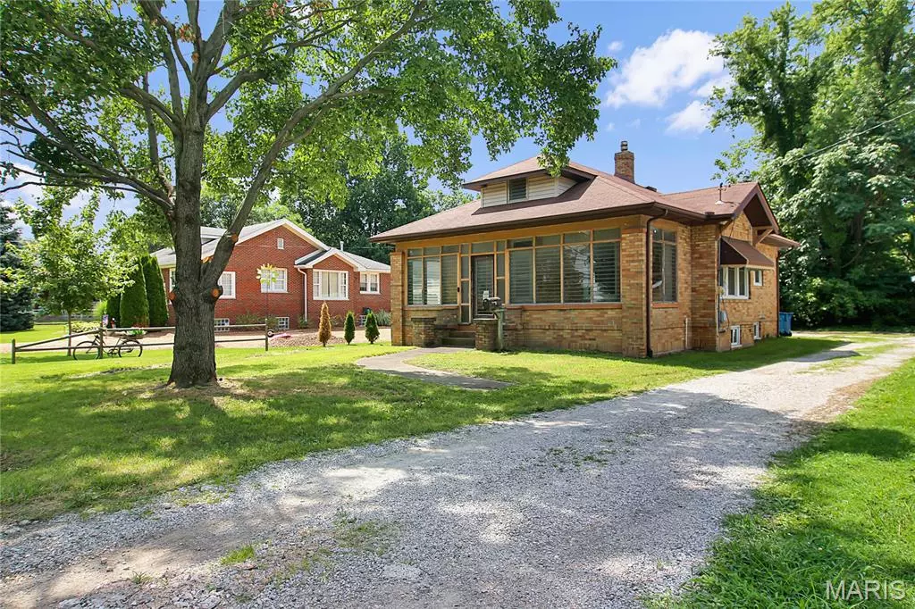 Collinsville, IL 62234,9 Grandview DR