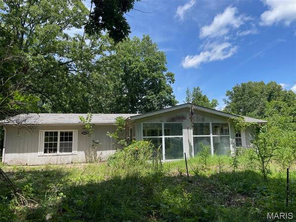 18000 Lattice LN, St Robert, MO 65584