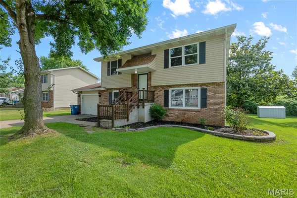 206 Saint Jude, Ste Genevieve, MO 63670