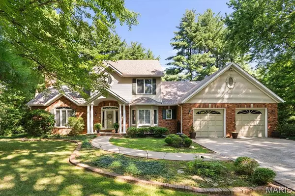 4 Cheshire CT, Edwardsville, IL 62025