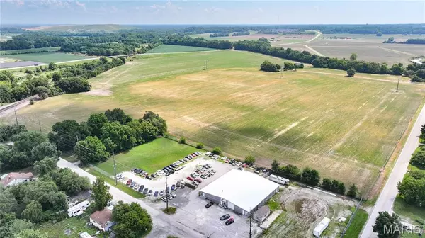 0 New Poag RD, Edwardsville, IL 62025