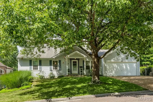 St Louis, MO 63119,849 Fairdale AVE
