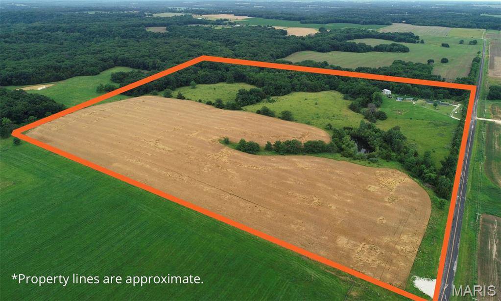 2050 Dirt Lane, Monroe, MO 63456