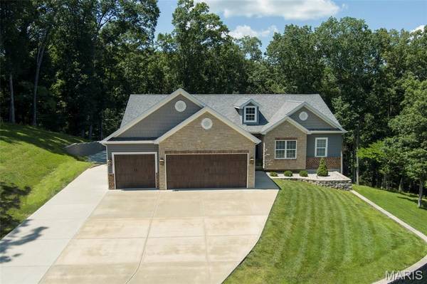 1421 Paradise Valley DR, High Ridge, MO 63049