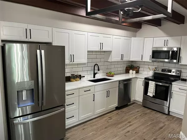 St Louis, MO 63146,11536 Northbrook WAY