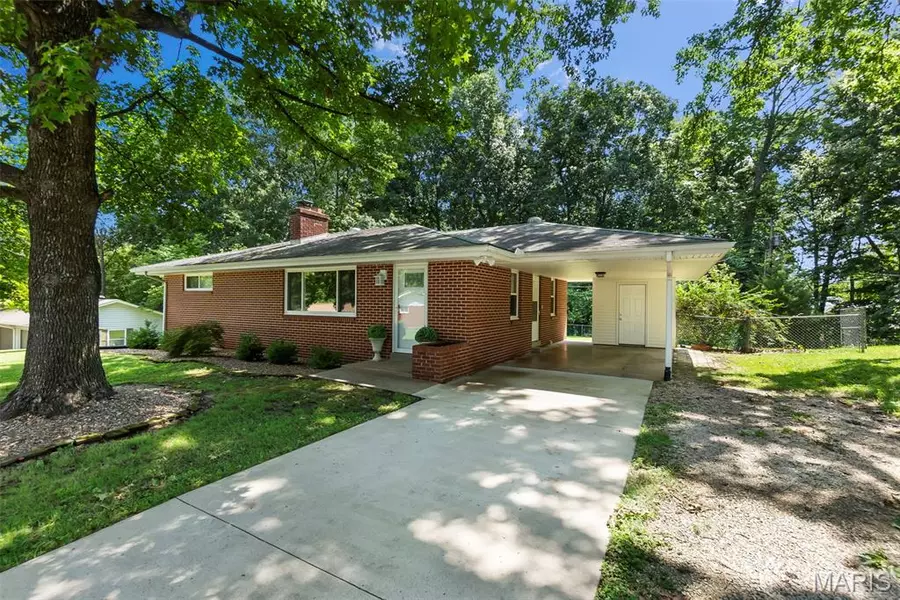 1606 Price DR, Cape Girardeau, MO 63701