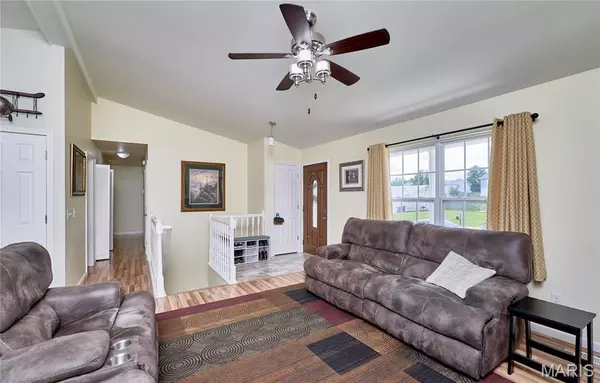 Troy, MO 63379,1030 Sleepy Hollow DR