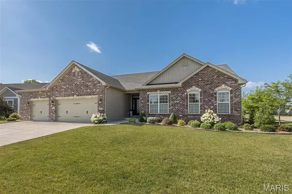 Lake St Louis, MO 63367,2 Wyndemere CT