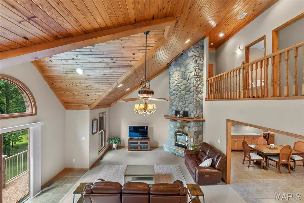 Cape Girardeau, MO 63701,304 Timberlake LN