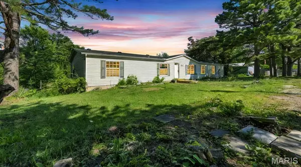 4387 Martin RD, Festus, MO 63028