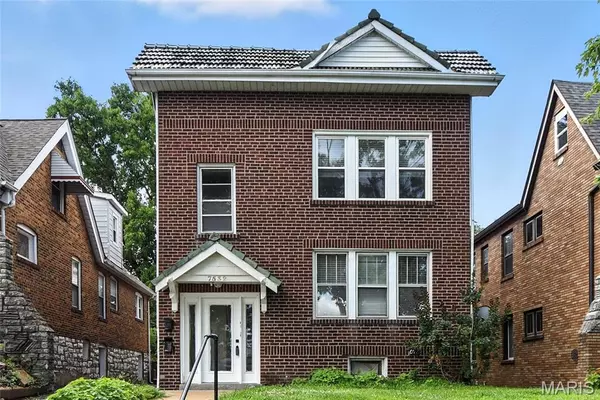 7532 Hoover AVE, Richmond Heights, MO 63117
