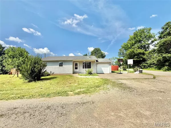 750 B ST, Farmington, MO 63640