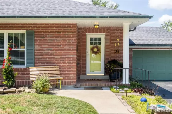 Crestwood, MO 63123,37 Flamingo DR