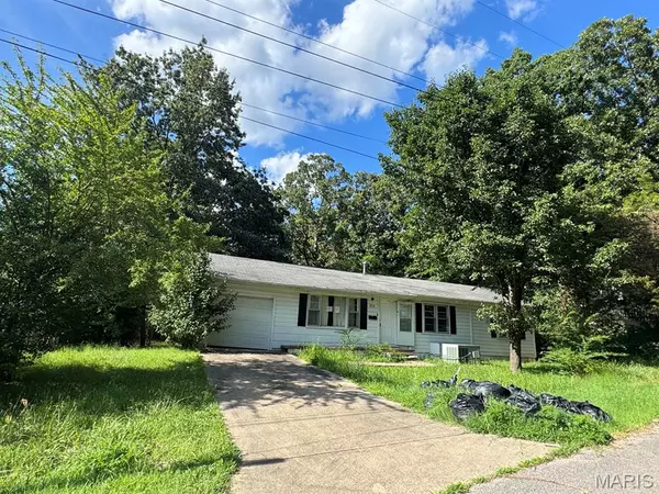 Poplar Bluff, MO 63901,935 Pershing ST