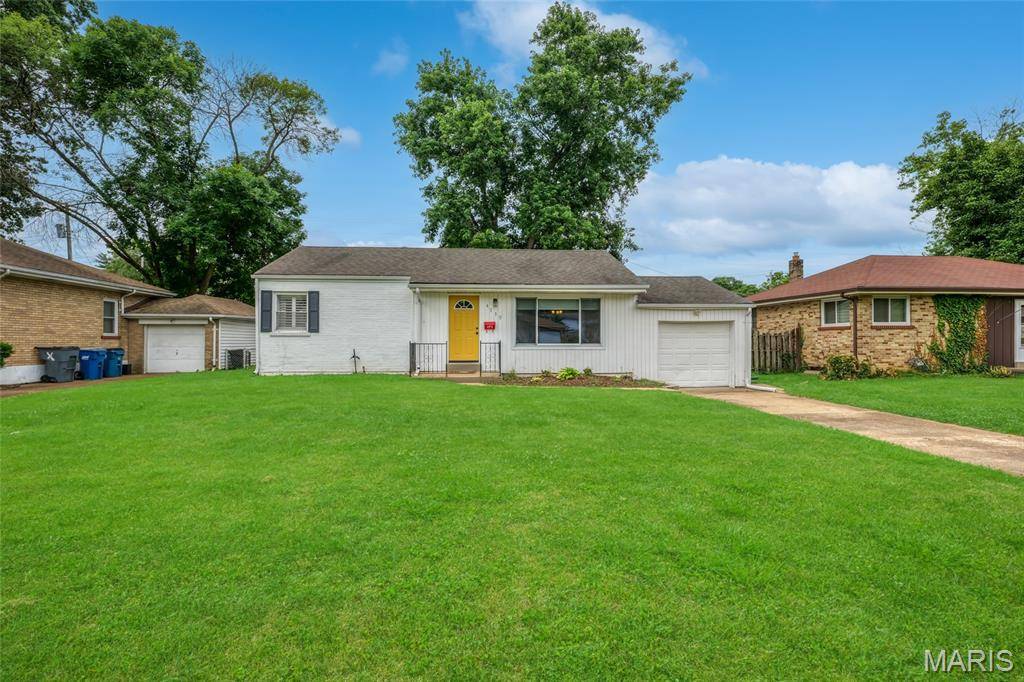 4530 Grasso AVE, St Louis, MO 63123