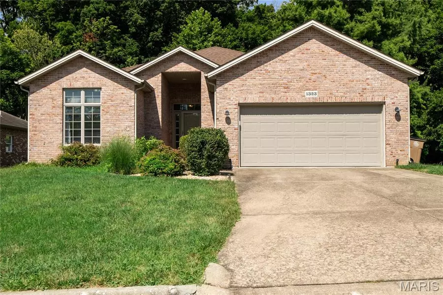 1323 Copper DR, Cape Girardeau, MO 63701