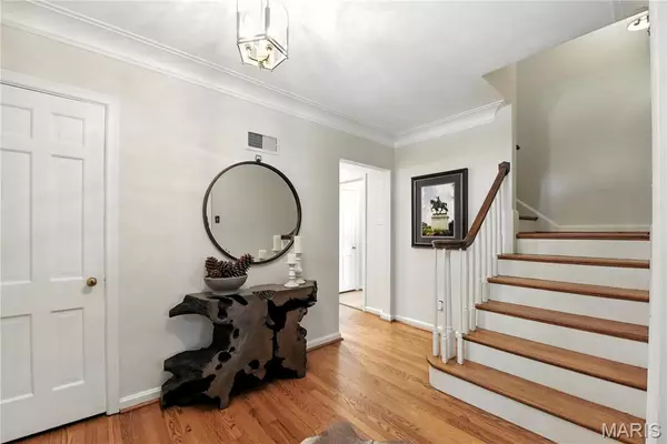 Olivette, MO 63132,43 Highgate RD