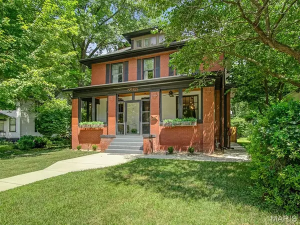 Edwardsville, IL 62025,821 Saint Louis Street