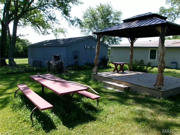 St Clair, MO 63077,2867 Barton RD