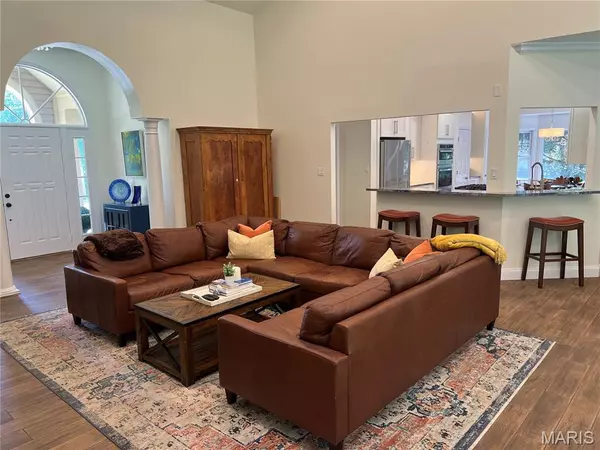 Wildwood, MO 63038,18121 Forest Briar CT